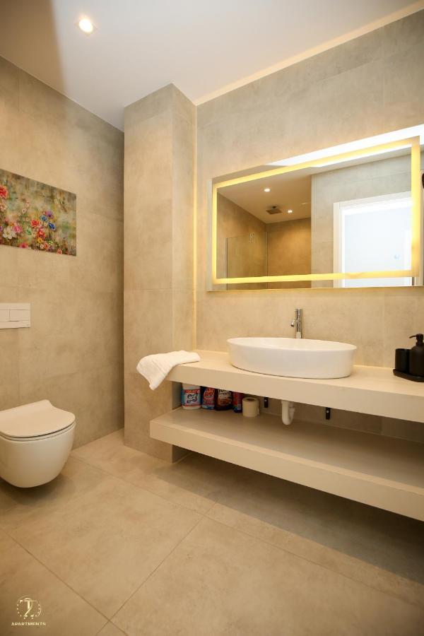 Vlorë T2 City Apartments מראה חיצוני תמונה